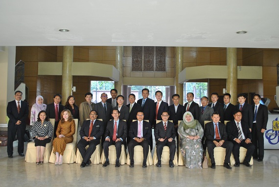 LAO main