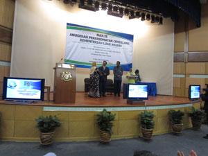 APC_Shahrul2013