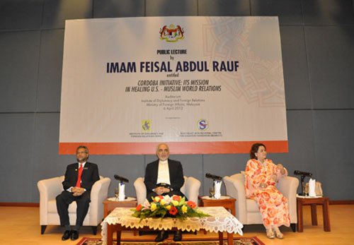 imam_feisal120406_1