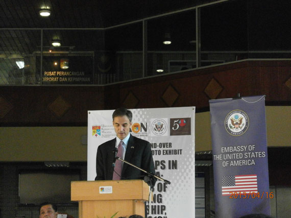 peace_corps1301