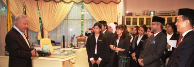 tun_khalil1201