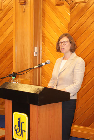 dr sarah birch1403
