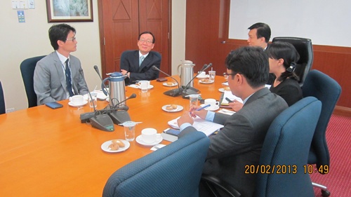 PROFESSOR BAE GEUNG-CHAN