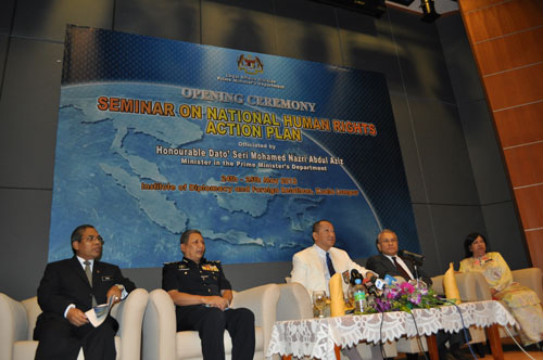 hak_asasi_manusia1201