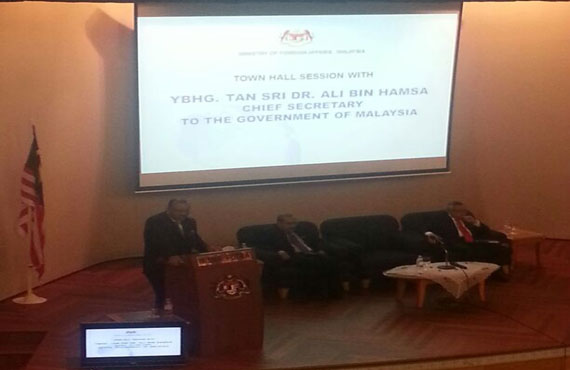 Town-Hall-Session-KSN_1301