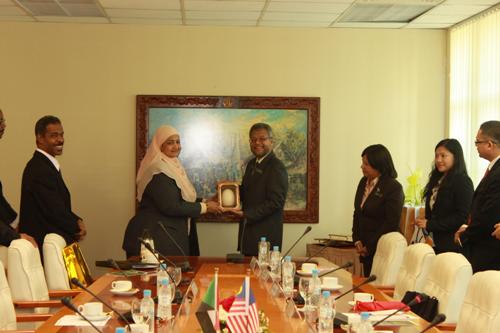 Visit by H.E Hiba Mahmoud Sadiq Fareed, State Minister of Human Resources Development of Sudan