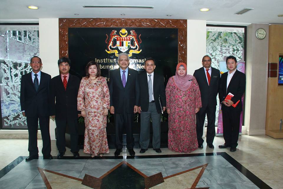 econ diplomacy series1